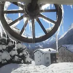 Διαμέρισμα Akelei Saas Fee