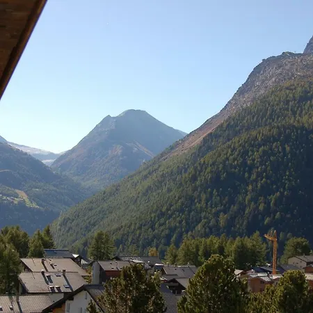 Akelei Saas Fee